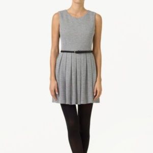 ARITZIA Talula Waldorf Gray Sleeveless Dress Sz 2